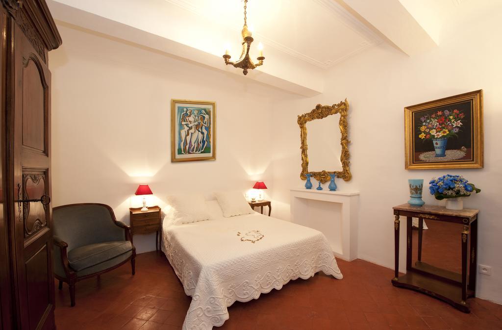 La Maison Du Peintre En Provence Mallemort Rom bilde