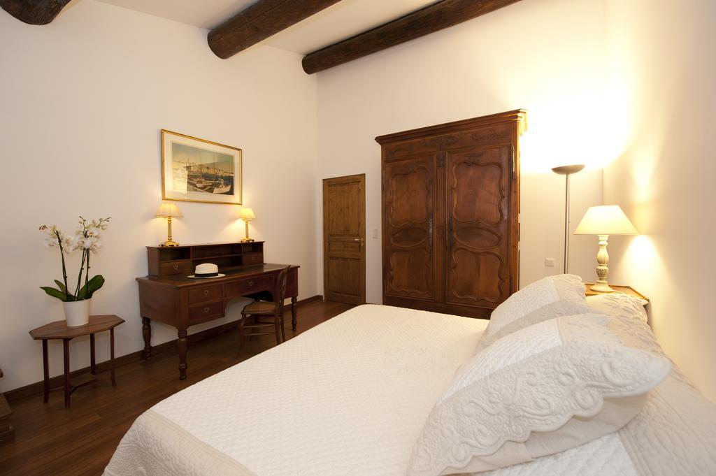 La Maison Du Peintre En Provence Mallemort Rom bilde